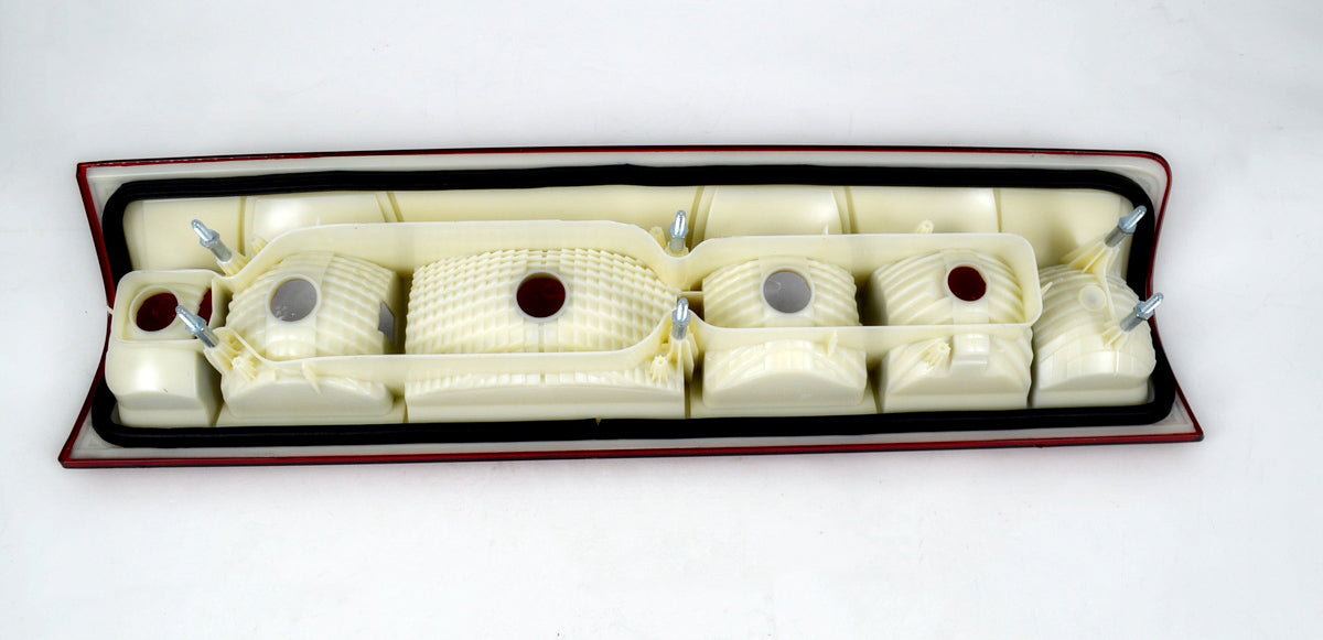 Right Rear Stop and Tail Light – suitable for Iveco Daily 2006–2016, Without Bulb Holder