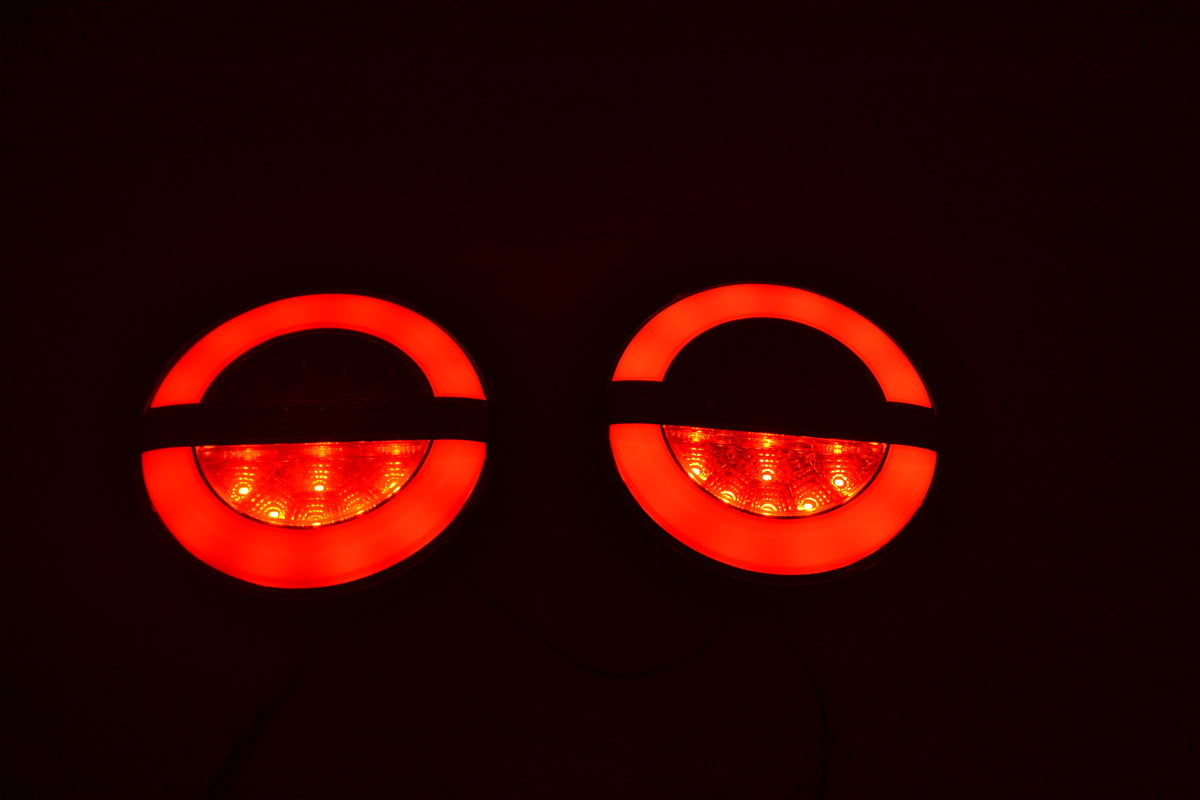 Linkes LED-Hamburger-Rücklicht, Rot/Weiß, 24V, dynamischer Blinker, 140 mm