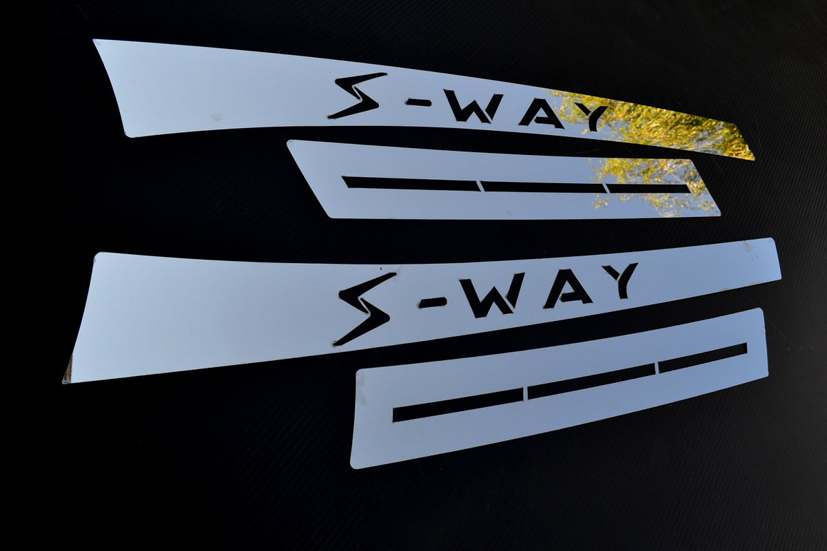 Enjoliveurs inférieurs de phares – adapté pour Iveco S-Way, jeu de 4 pièces