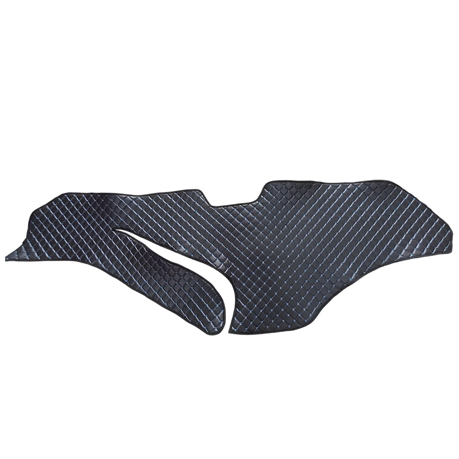 Tapis de tableau de bord noir en cuir synthétique (éco-cuir) – surpiqûres bleues, adapté pour DAF XF/XG/XG+, 2021+