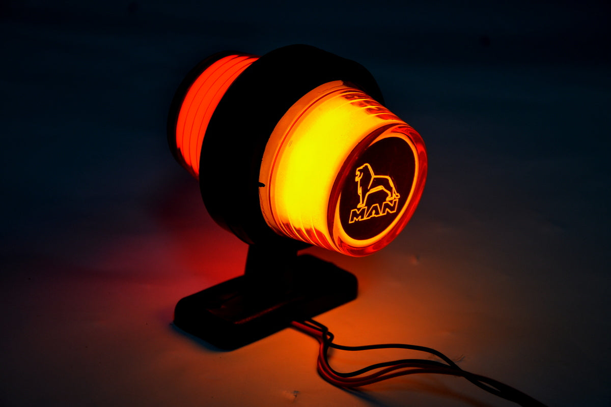 Feu de gabarit latéral néon – rouge/jaune adapté pour logo MAN, 12/24 V, 110 x 90 mm