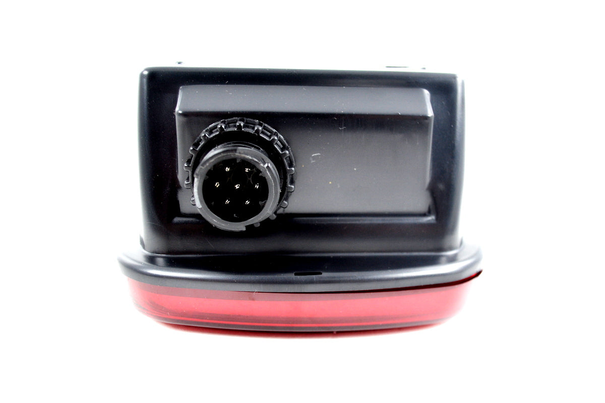 Feu arrière gauche – adapté pour Volvo FH/FM II 2008+, avec connecteur