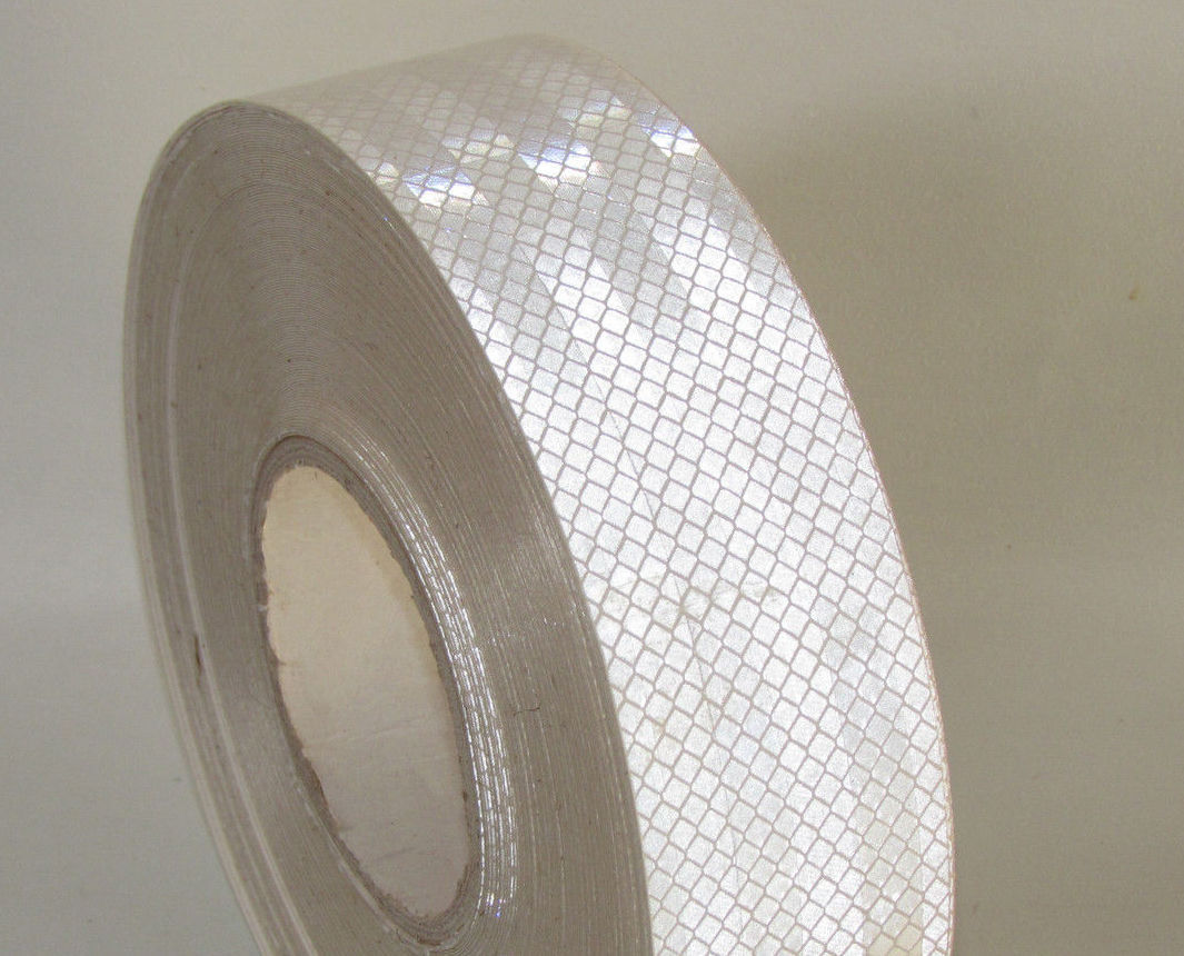 Бяла отразителна лента – ролка 25 m за по-добра видимост