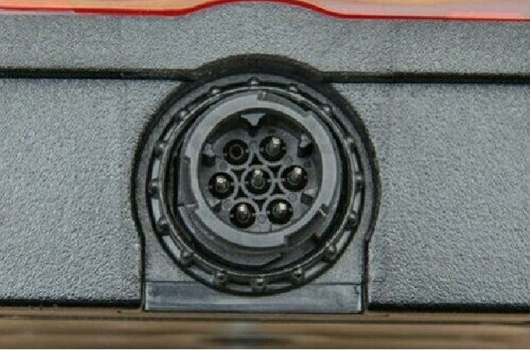 Right LED Rear Combination Lamp with Buzzer – 24 V, 570 x 160 x 140 mm, suitable for Scania Euro 6