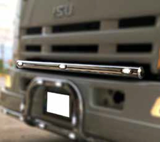 Frontschutzbügel – zwischen den Scheinwerfern, 60 mm, Edelstahl, geeignet für Isuzu