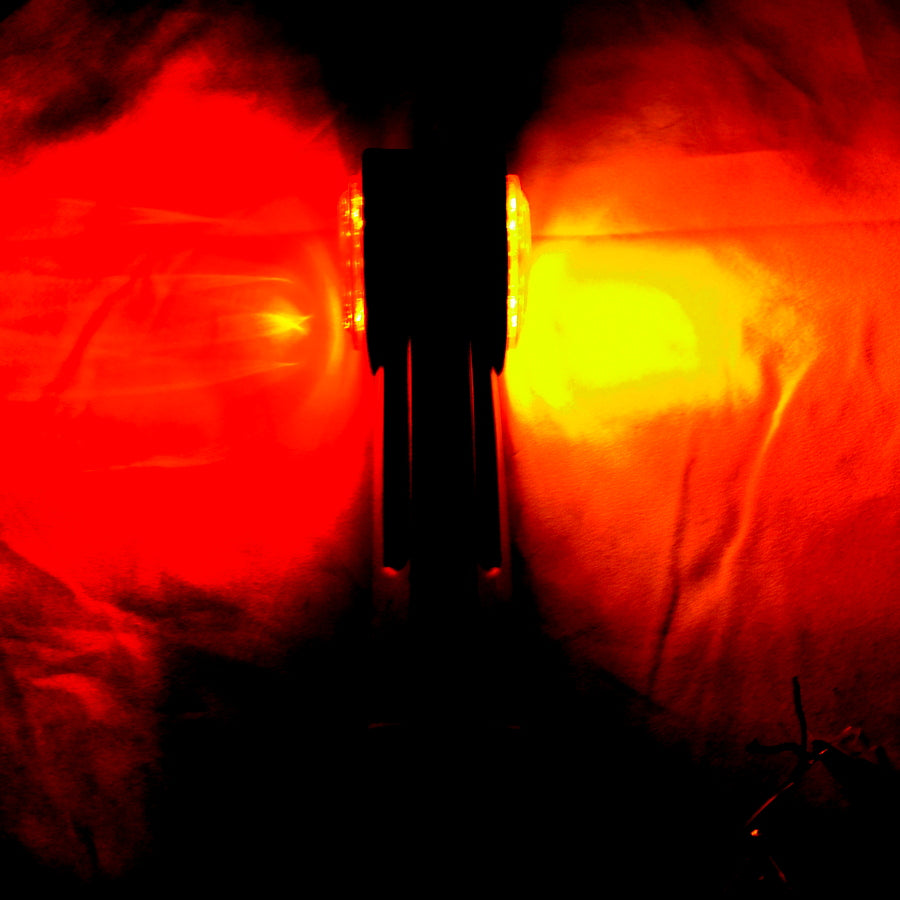 Feu de gabarit latéral LED rouge/jaune 10 LED 24 V 230 x 160 x 5 mm entraxe 80 mm