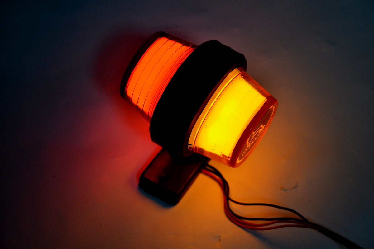 Feu de gabarit latéral néon – rouge/jaune adapté pour logo MAN, 12/24 V, 110 x 90 mm