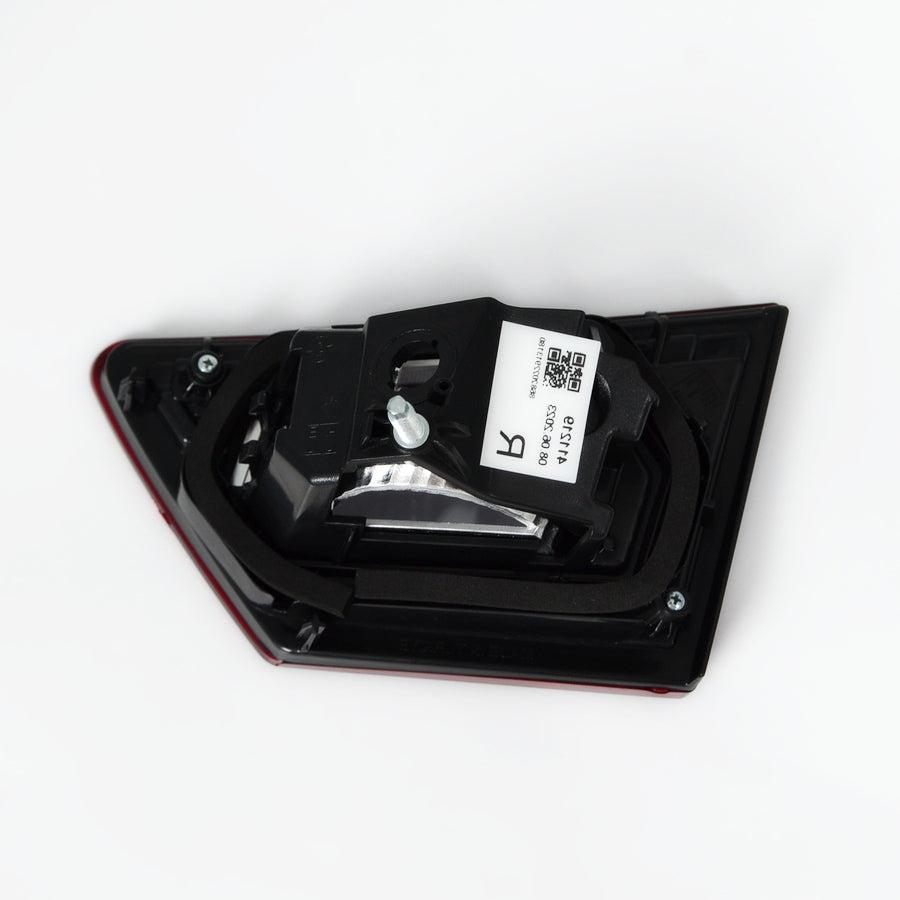 Αριστερό πίσω φανάρι – κατάλληλο για Renault Clio IV 2012–2020, τοποθέτηση στο πορτμπαγκάζ, χωρίς βάση λαμπτήρων