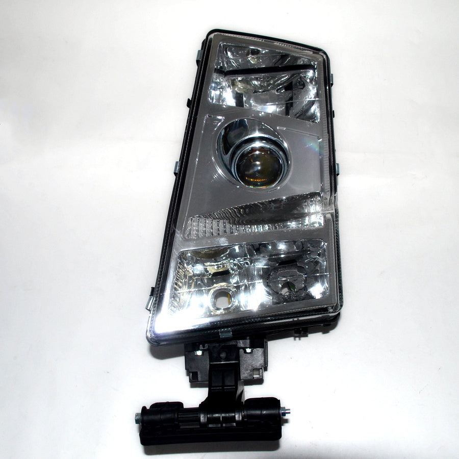 Ляв фар с кръгъл конектор, подходящ за Volvo Series II (2003–2007)