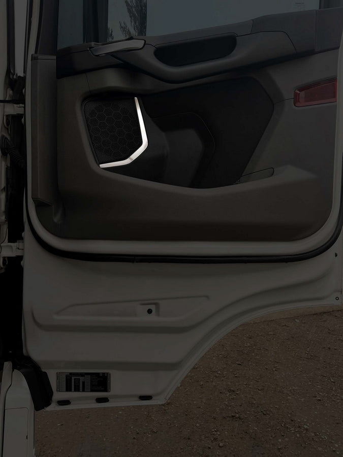 Jeu d’entourages de haut-parleurs de porte intérieure – adapté pour Scania S/R 2017+