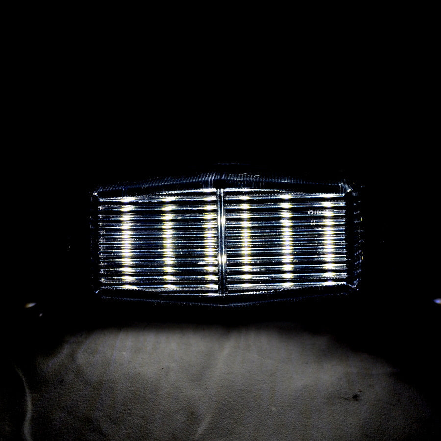 Universal LED Position and Indicator Light – White, 12/24V, suitable for Mercedes Sprinter, 130 x 60 x 40 mm