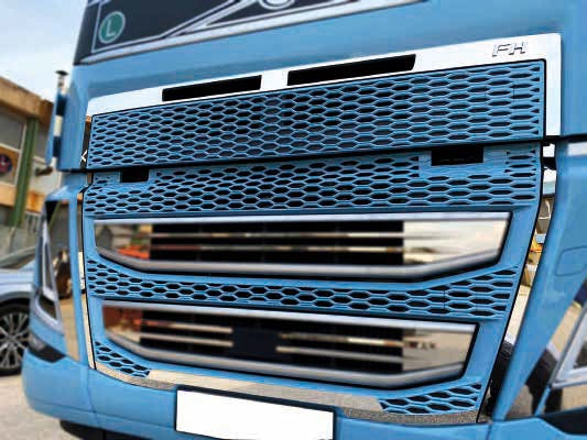 Рамка лайсна за предна решетка – подходяща за Volvo FH5 2021+, неръждаема стомана хром