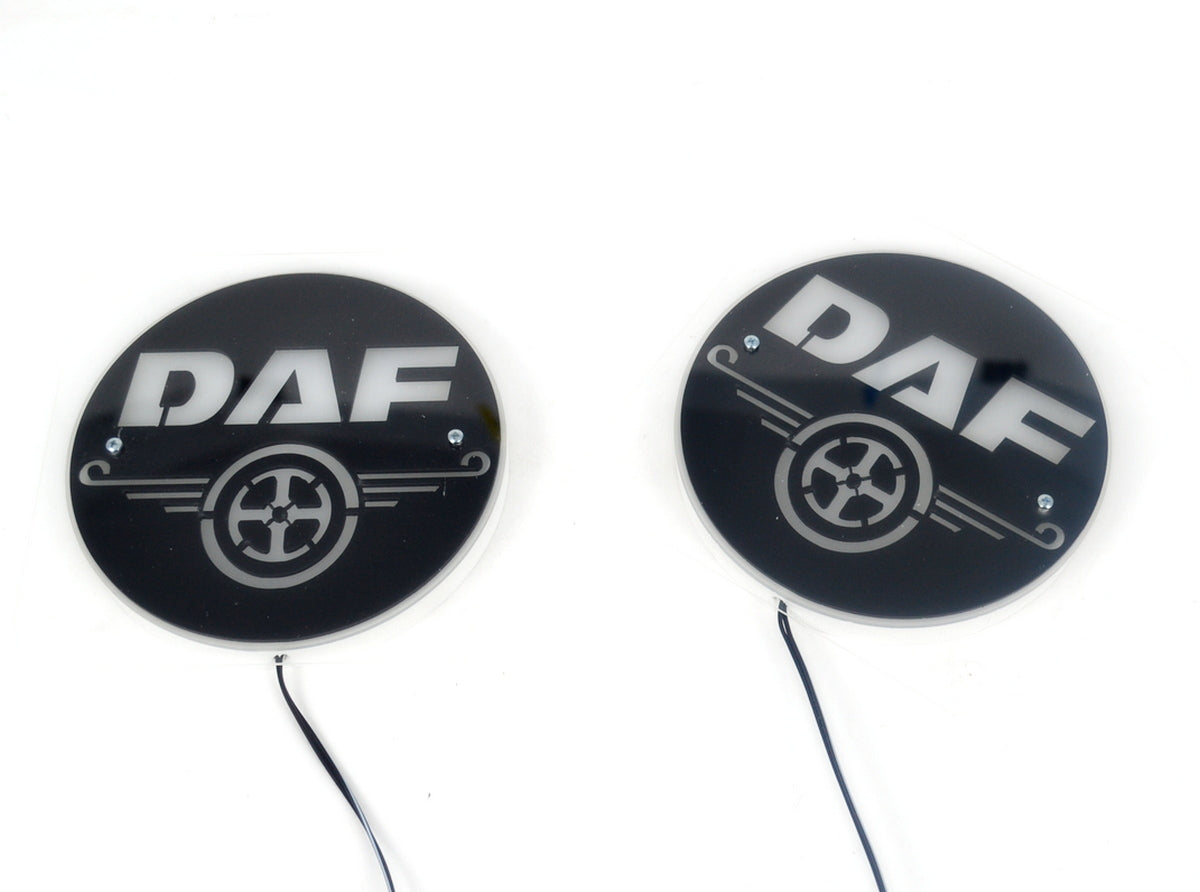 Черни вътрешни табели за предно стъкло, подходящи за DAF – бял надпис