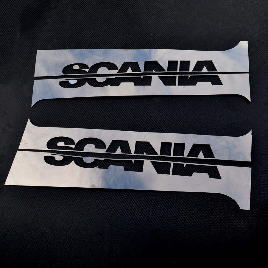 Schwarze Zierblenden für Türsäulen geeignet für Scania – Edelstahl, 4-teiliges Set