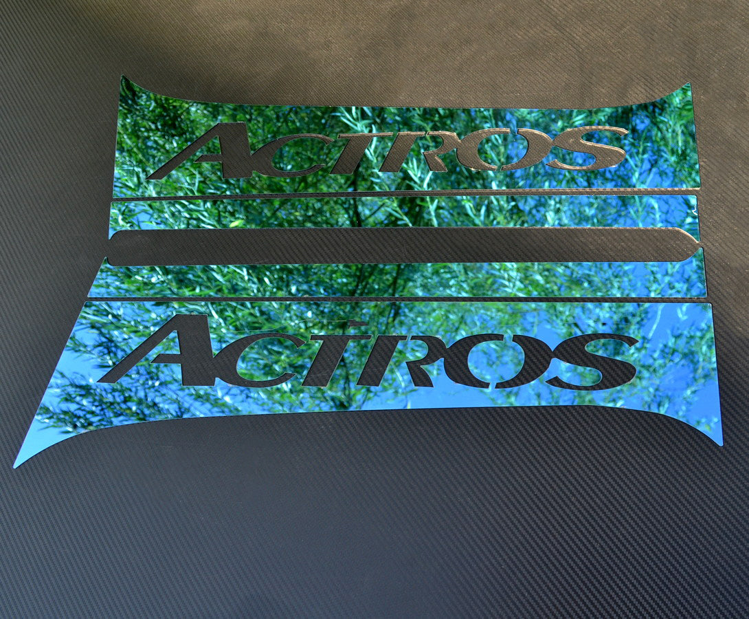 Μπλε σετ διακοσμητικών inox στήλης τύπου sabre – κατάλληλο για Mercedes Actros MP4