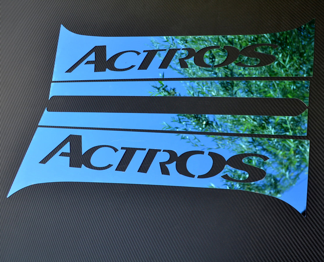 Μπλε σετ διακοσμητικών inox στήλης τύπου sabre – κατάλληλο για Mercedes Actros MP4