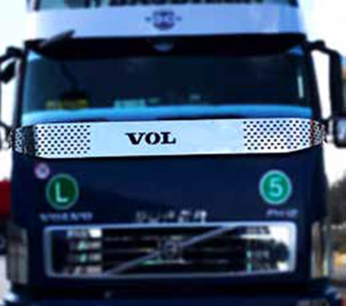 Декоративен Stone Catcher лайсна за чистачки на предното стъкло – комплект 3 части от неръждаема стомана, подходящ за Volvo