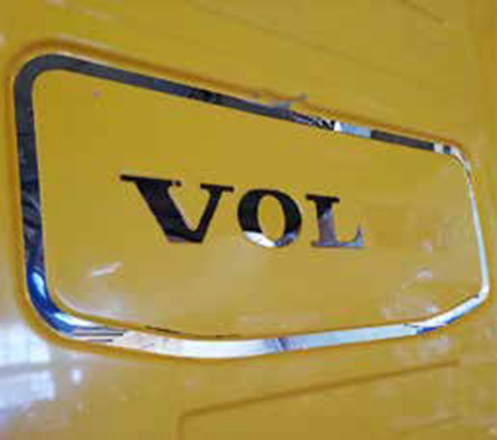 Πλαίσιο πίσω καμπίνας και γράμματα – ανοξείδωτο ατσάλι για Volvo FH4 2013–2020