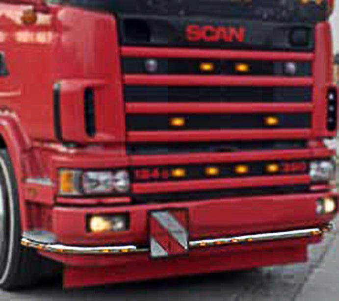 Pare-buffle avant sous pare-chocs – pleine largeur, 60 mm, adapté pour Scania L 1998–2004