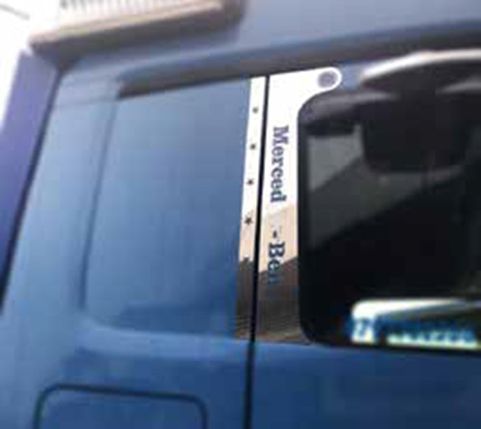 Enjoliveurs de montants latéraux en acier inoxydable finition miroir – adaptés pour Mercedes Actros MP2/MP3