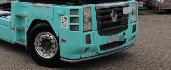 Pare-buffle avant inférieur – adapté pour Renault Magnum