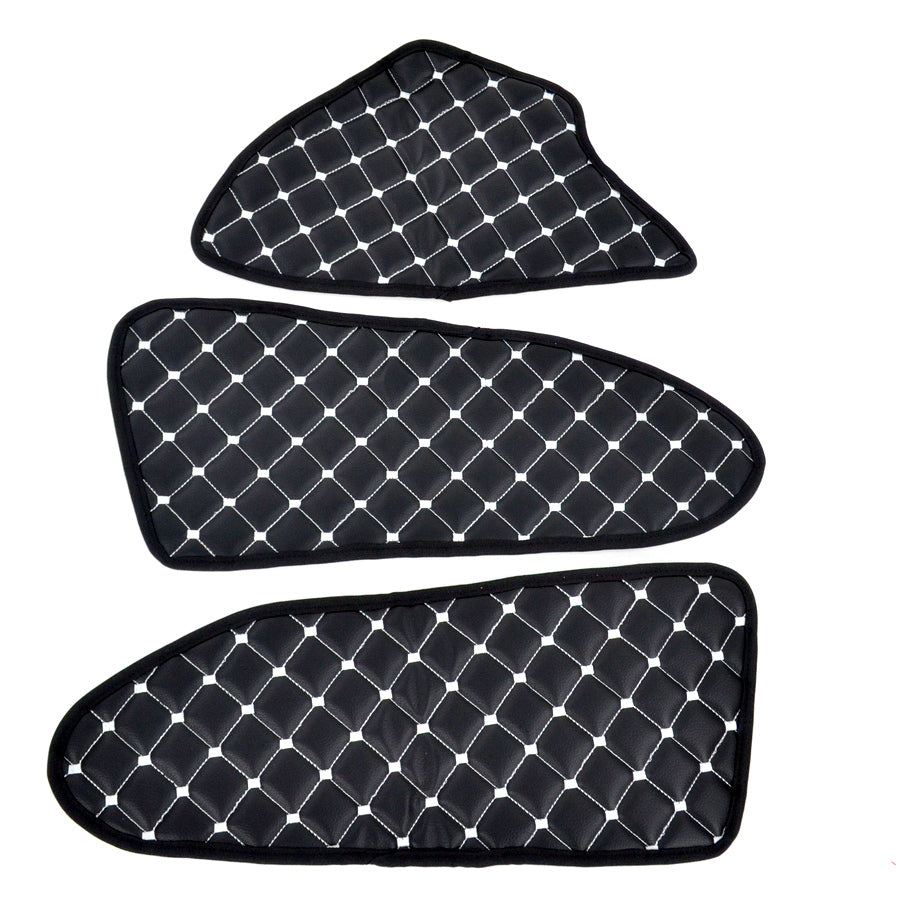 Tapis de panneaux de porte en cuir synthétique (éco-cuir) – adapté pour Mercedes Actros MP4, noir avec surpiqûres blanches
