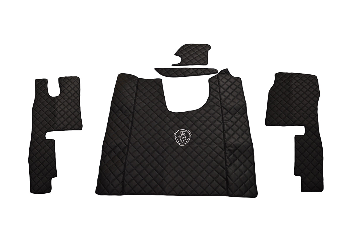 Tapis de sol en cuir synthétique (éco-cuir) noir – adaptés pour Scania R 2017+, avec logo et lettrage