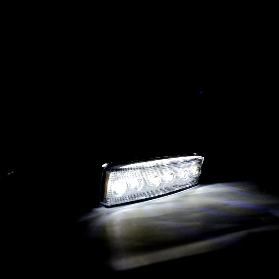 Feu de gabarit blanc 24V pour camions et remorques