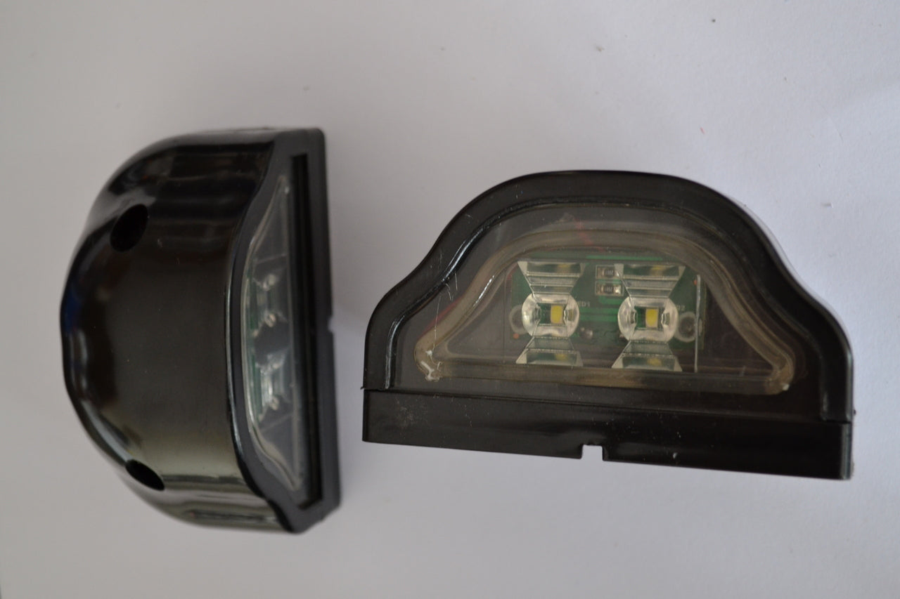 Éclairage de plaque d’immatriculation à LED, grand boîtier noir, 24 V pour véhicules utilitaires
