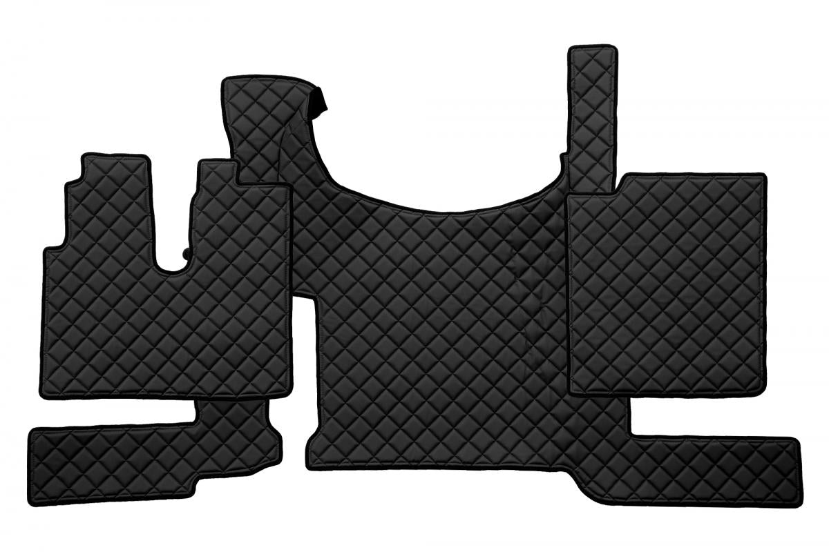 Tapis de sol noir en cuir synthétique (éco-cuir) – adapté pour MAN TGX (à partir de 03.2021)