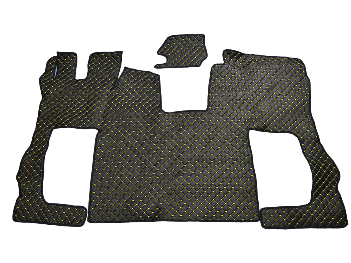 Tapis de sol en cuir synthétique (éco-cuir) noir – adapté pour Scania S 2020+, surpiqûres jaunes