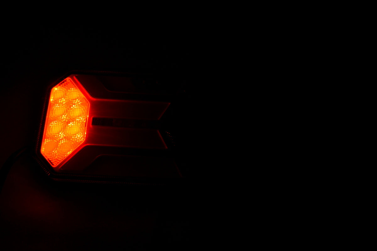 Right LED Neon Tail Light – 35 cm, 5 Functions, 12/24 V, Diamond Reflector