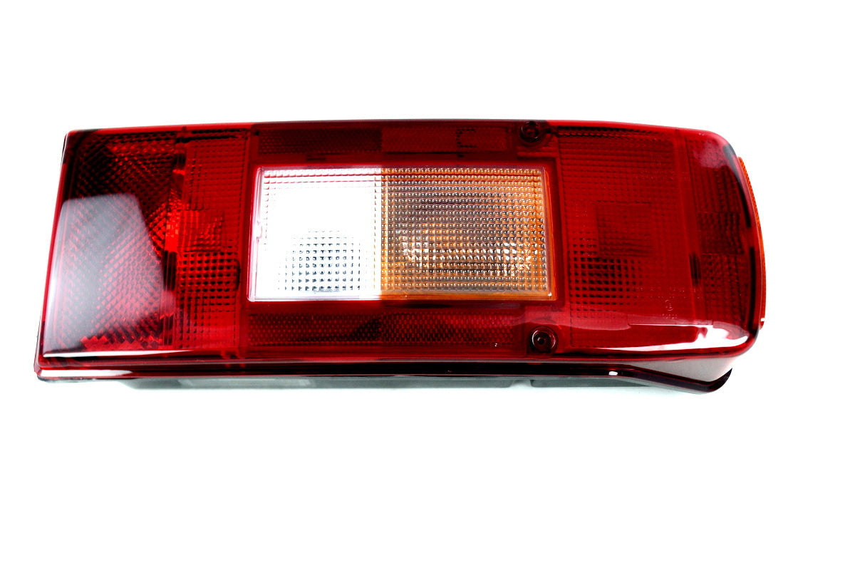 Десен заден стоп – подходящ за Volvo FE и FL (след 2001 г.), ABS, E-Mark сертифициран