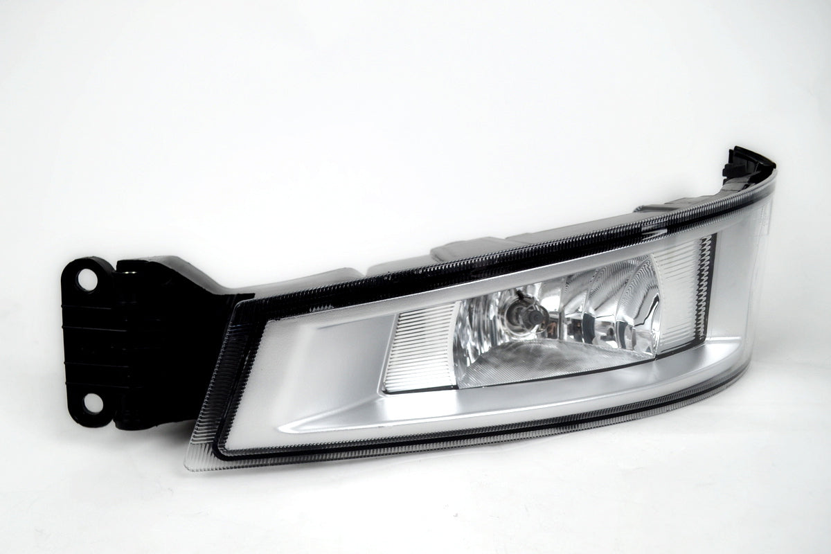 Projecteur halogène – adapté pour Volvo FH4 et FM4 2013+, côté droit