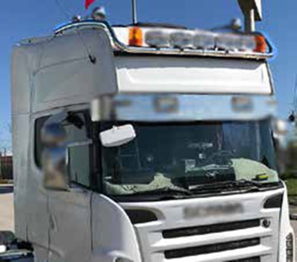 Upper Deep Roof Bull Bar – suitable for Scania Topline 1998–2016, 60 mm Stainless Steel