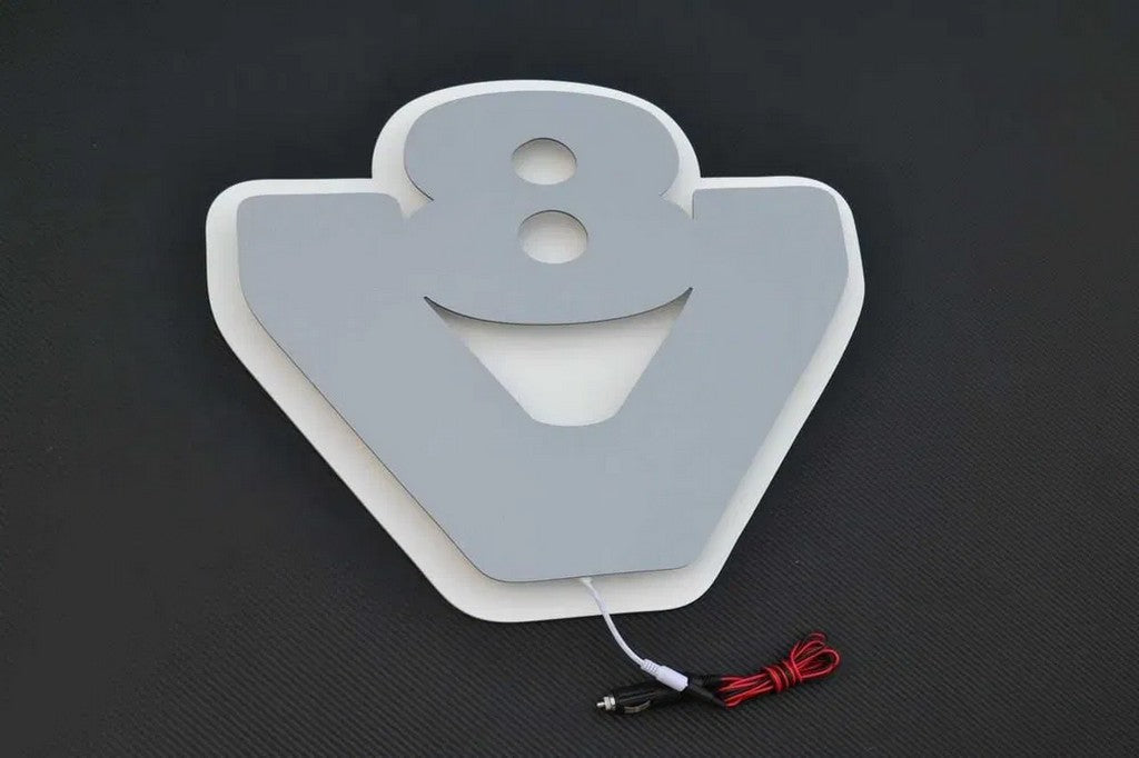 Mirror-Style V8 RGB Silver Sign, 24V, 540 mm Decorative Vehicle Light