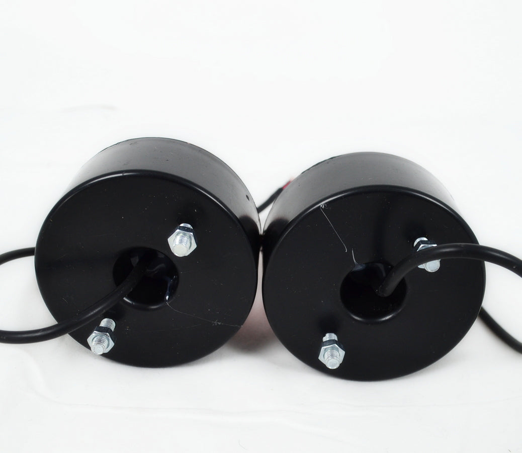 Roter Mini-LED-Rundumblitzer – 10–30 V, 70 mm Durchmesser, Schnellblitz- und Drehfunktion