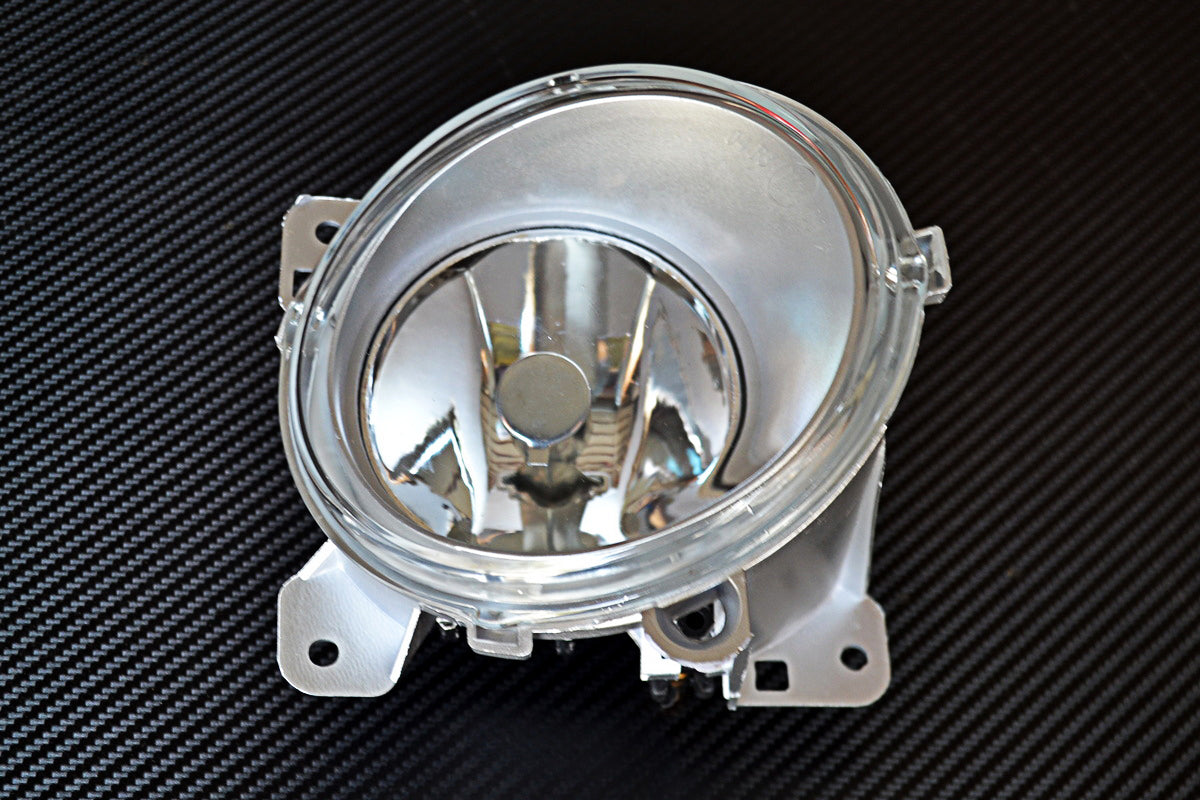 Feu diurne droit – Halogène, adapté pour Scania R, ampoule non fournie