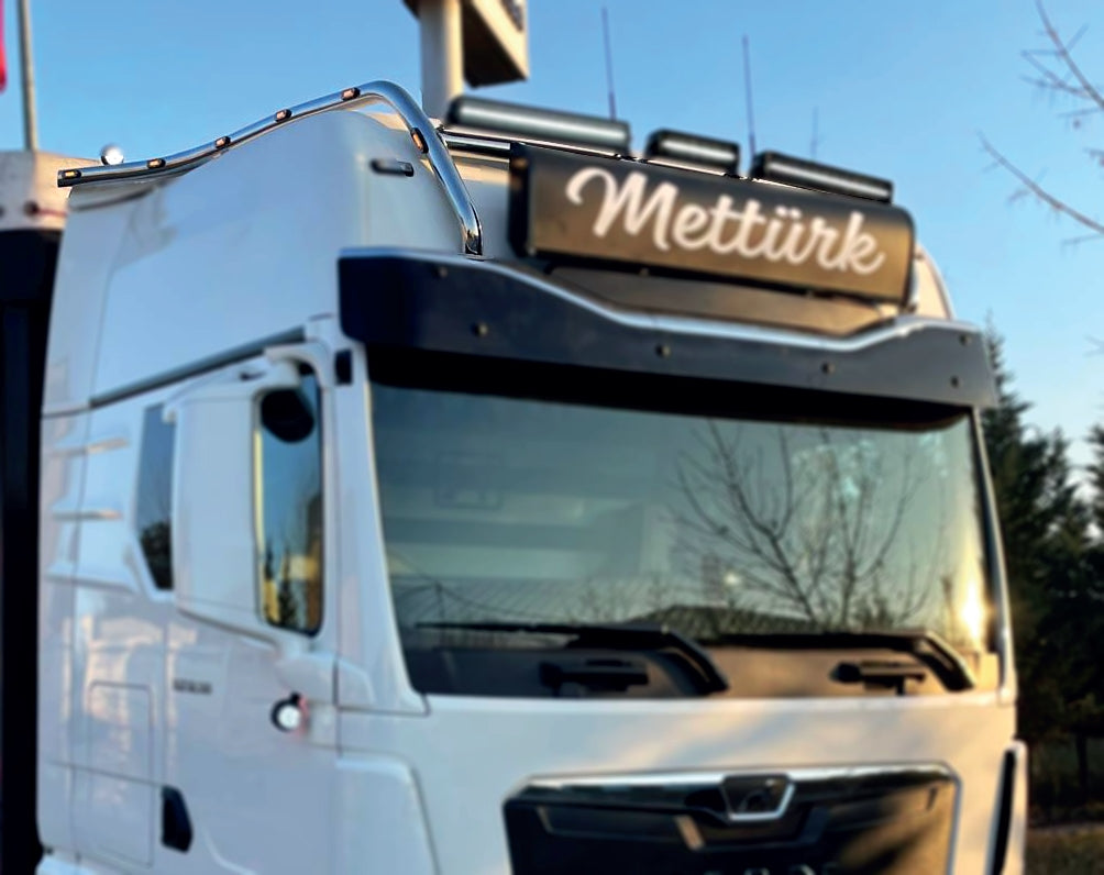 Barre de toit supérieure type H – Longue jusqu’au spoiler, adaptée pour MAN TGX/TGA/TGM/TGL 2021+