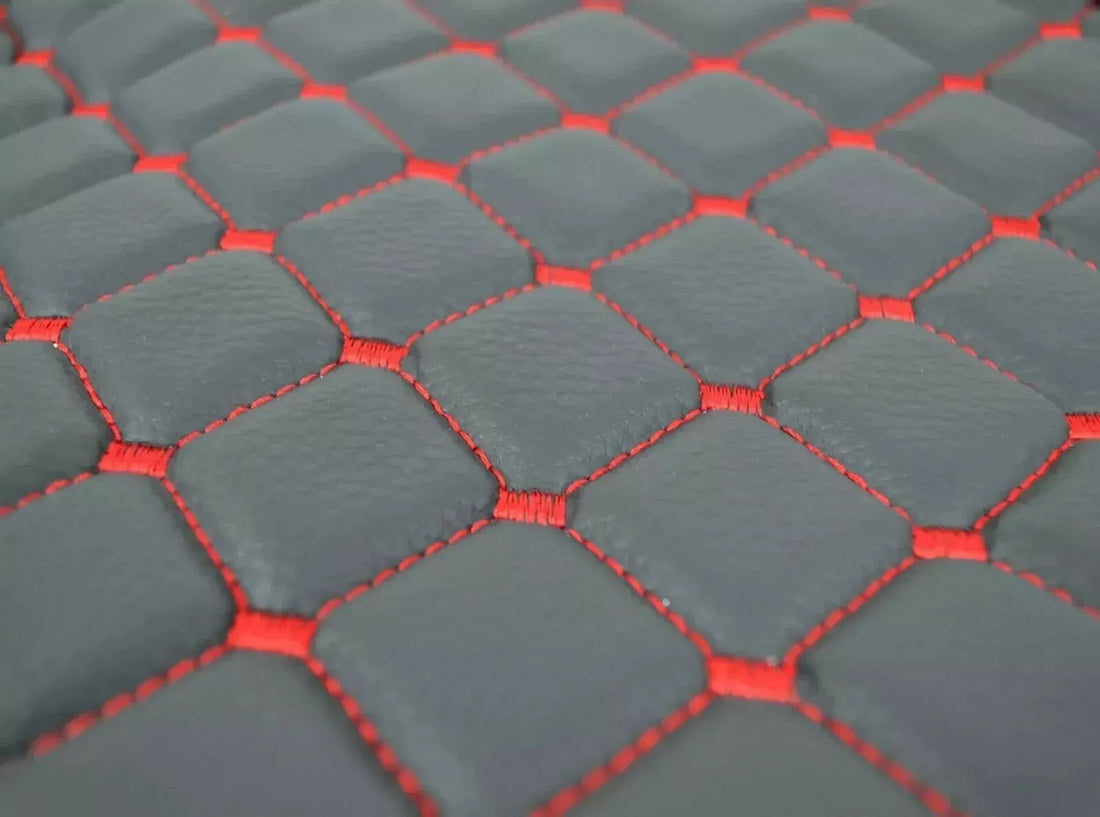 Jeu de tapis de sol en cuir – adapté pour Volvo FH12/FH16 2002–2012, noir avec surpiqûres rouges, antidérapant