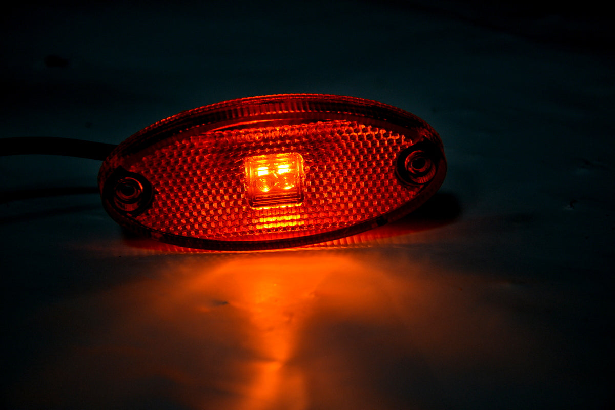 Feu de gabarit ovale à LED jaune, 12/24 V, 2 LED, 101×40×12 mm, entraxe de fixation 84 mm