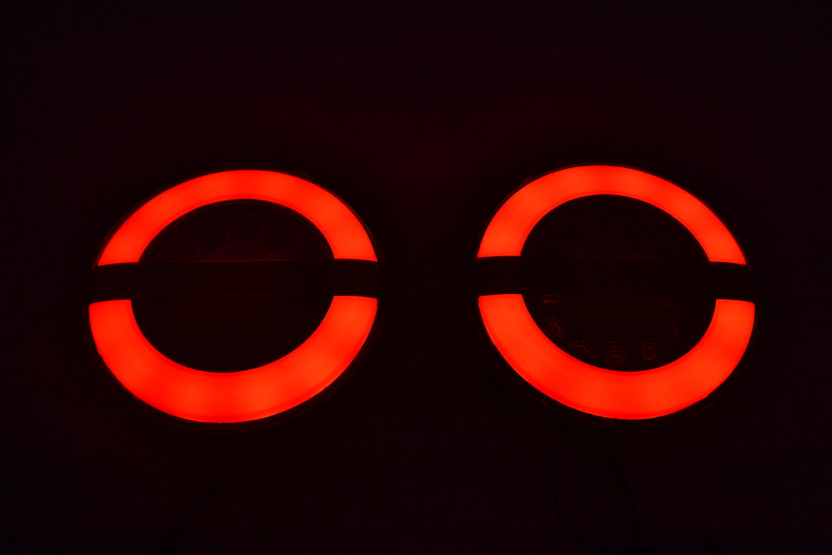 Ляв кръгъл LED стоп тип „хамбургер“, червен/бял, 24V, динамичен мигач, 140 mm