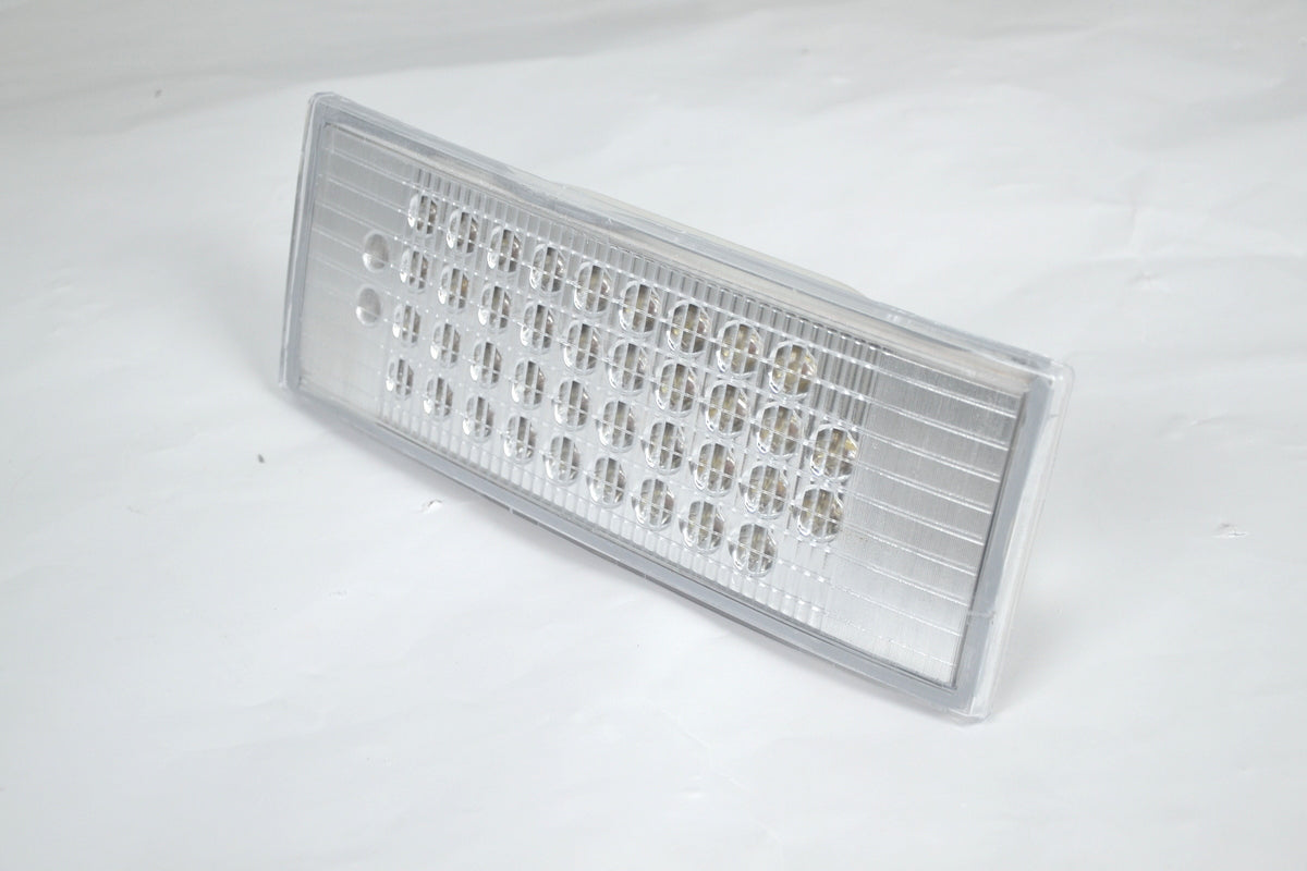 Feu de position avant à LED – Lenticule blanche, adapté pour Volvo FH/FL, OEM 3981666