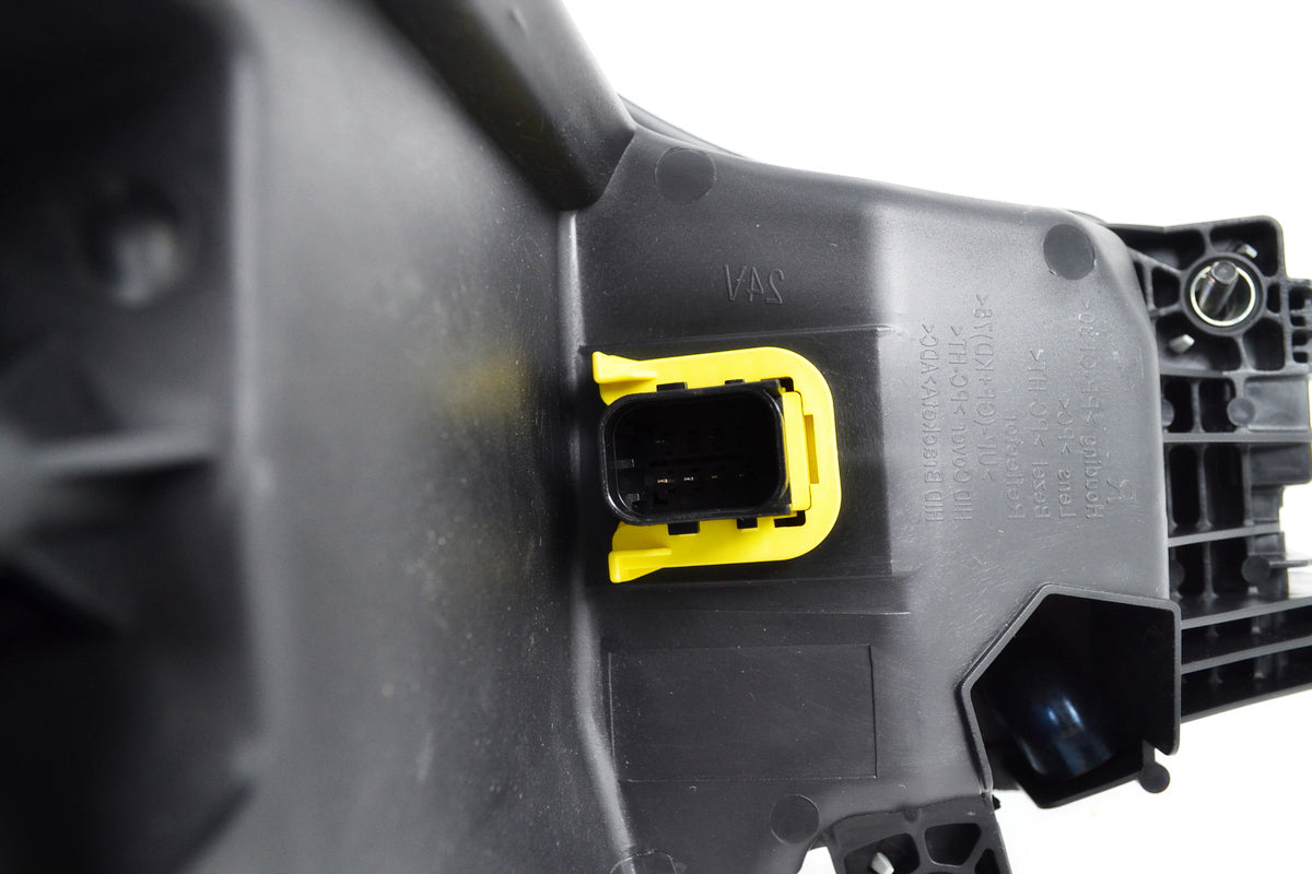 Projecteur avant gauche – adapté pour Mercedes Actros MP4 (2012+), côté gauche