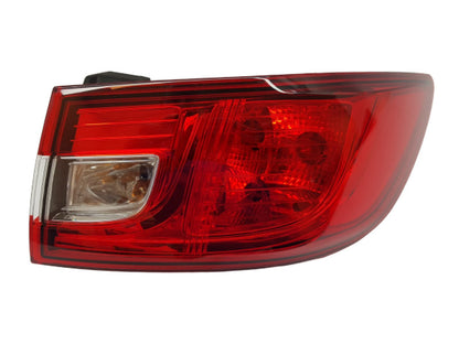 Десен стоп за Renault Clio IV – 2012–2020 г., монтаж на купето, без фасунга