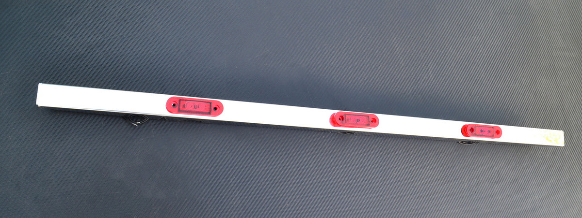 Enjoliveur d’insert de calandre avant – adapté pour Volvo FH13 2013+, 3 ouvertures pour feux de gabarit