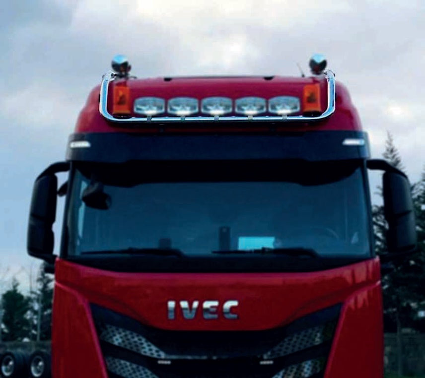 Upper Roof Bull Bar – suitable for Iveco S-Way, Stainless Steel 304