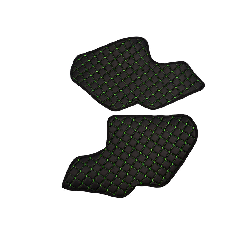 Комплект подови стелки за врати – 2 части, изкуствена кожа (еко кожа), черен с зелени шевове, подходящ за Scania R/S Next Gen 2017+