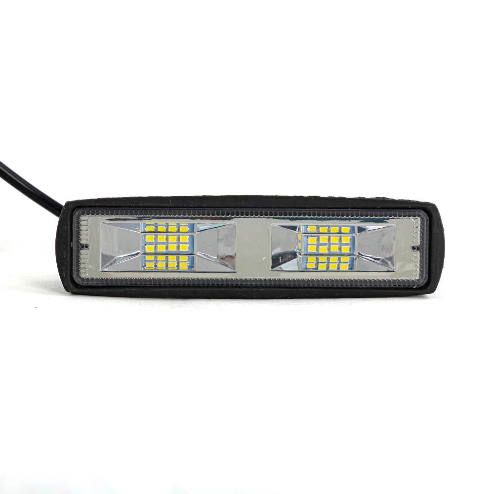 Spot LED compact, deux sections, 18 W, 16 cm, fixation arrière