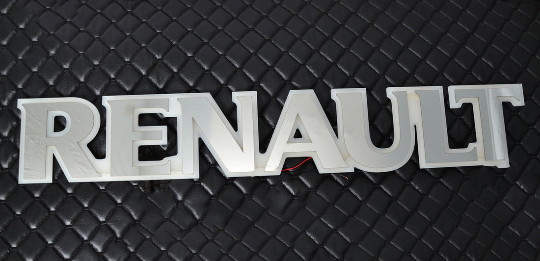 Светещ емблема за решетка със синя светлина, 24V – подходящ за Renault